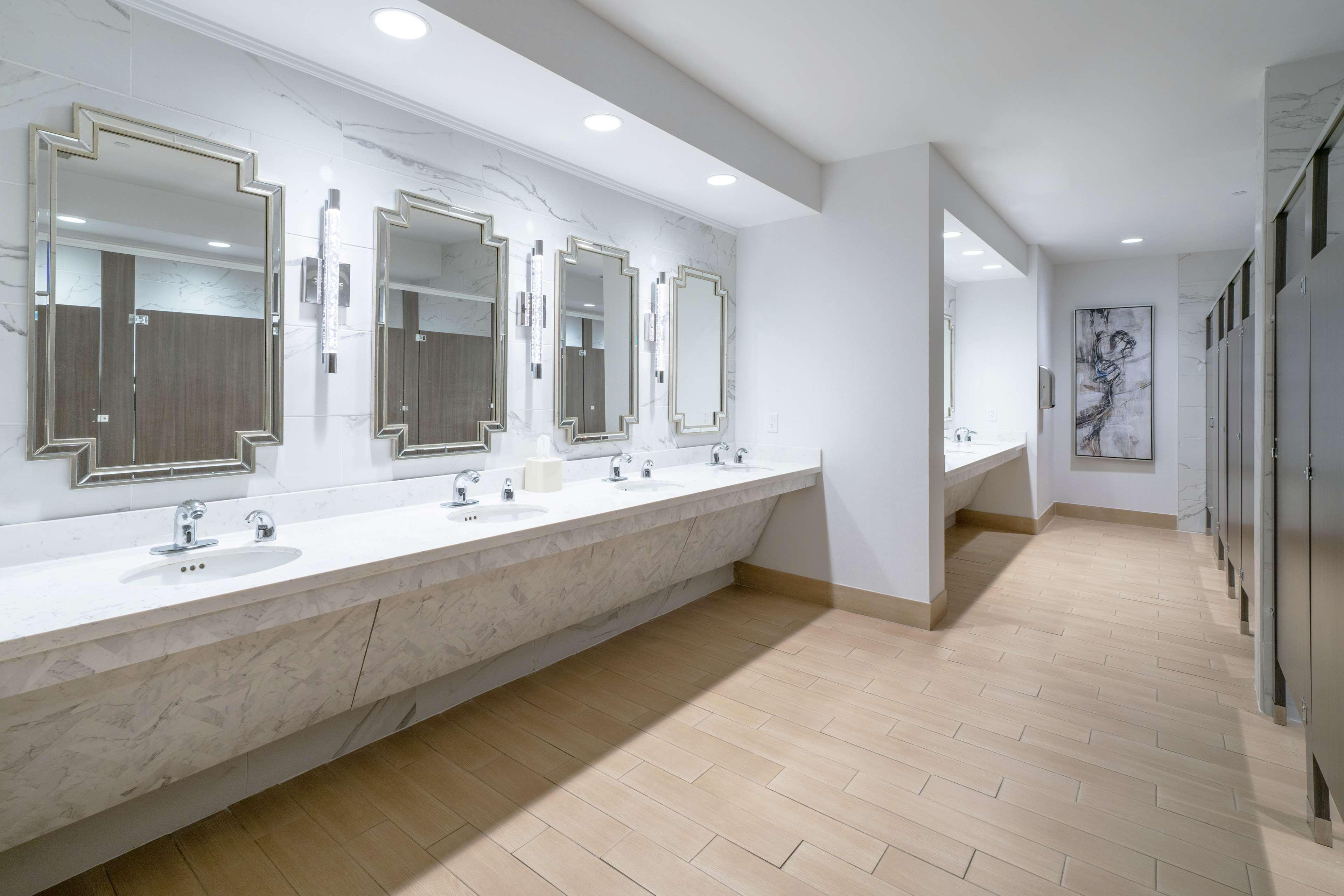 Hilton Garden Inn Pittsburgh/Southpointe Canonsburg Buitenkant foto