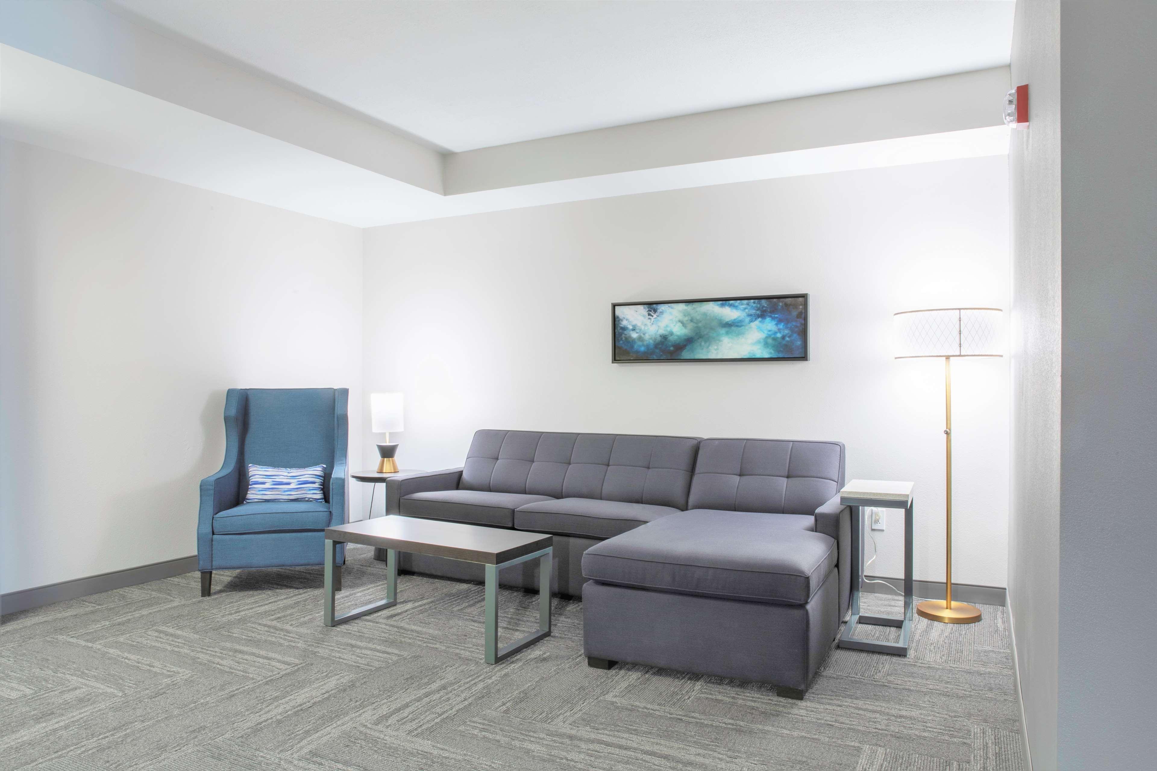 Hilton Garden Inn Pittsburgh/Southpointe Canonsburg Buitenkant foto