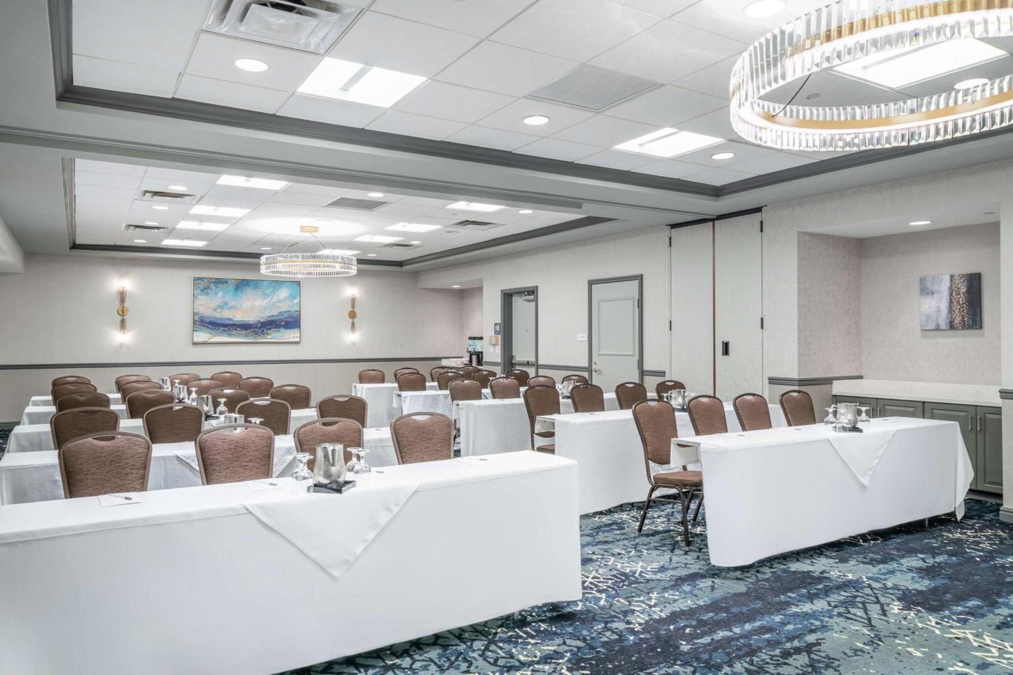Hilton Garden Inn Pittsburgh/Southpointe Canonsburg Buitenkant foto